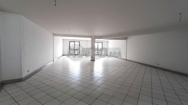 REF-IFN 23 - Bureau à vendre à La Gironde - 2
