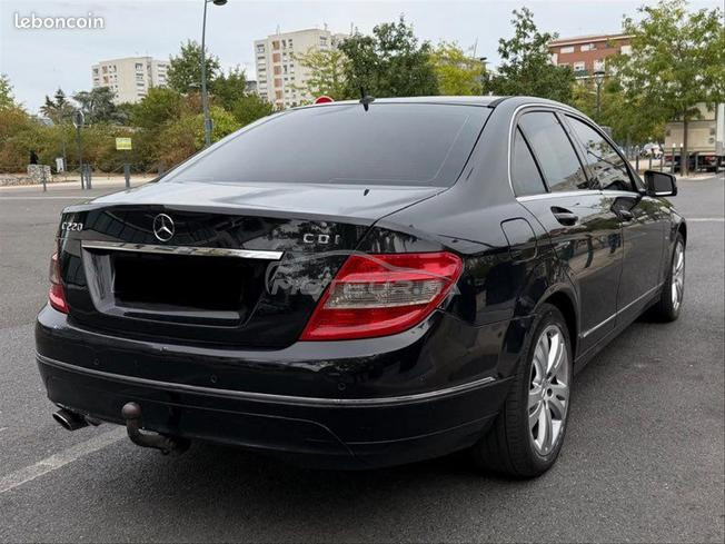 Mercedes-Benz 220 Diesel Automatique 2009