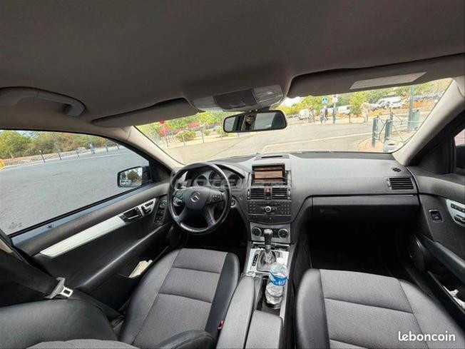 Mercedes-Benz 220 Diesel Automatique 2009