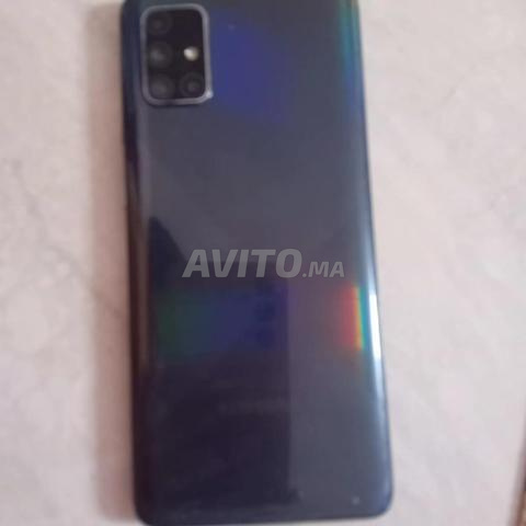 Téléphone Samsung A71 128GB Négociable - 2