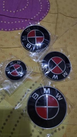 7 logos BMW F30 - 2
