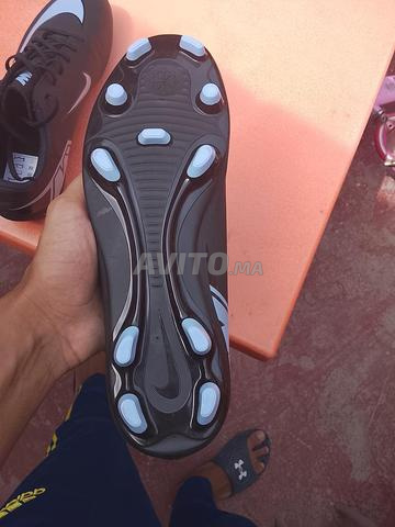 Chaussure de football neuve tay 43 originale - 2