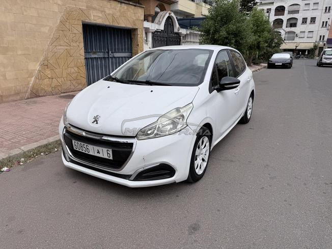 Peugeot 208 Diesel Manuelle 2015 à Casablanca