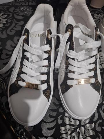 Chaussures neuves