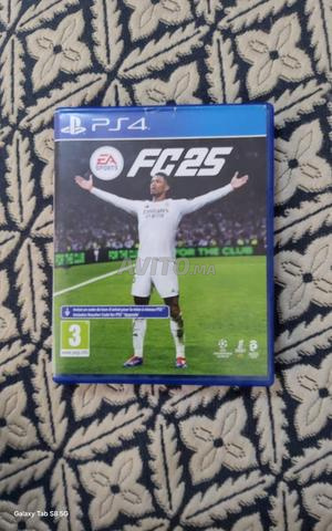 للبيع أو التبادل FC 25 PS4 🎮