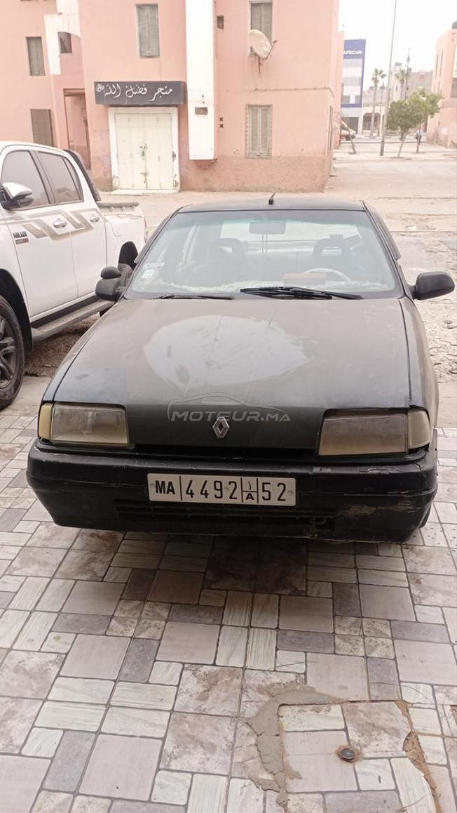  - Renault 19 Essence 8CV