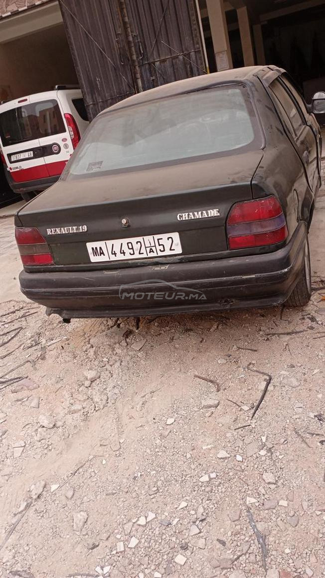  - Renault 19 Essence 8CV