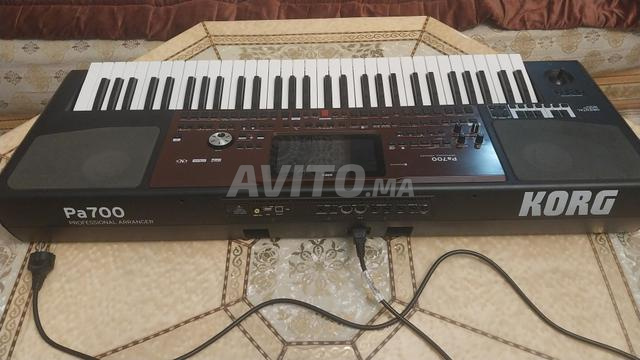 Korg pa700 - 2