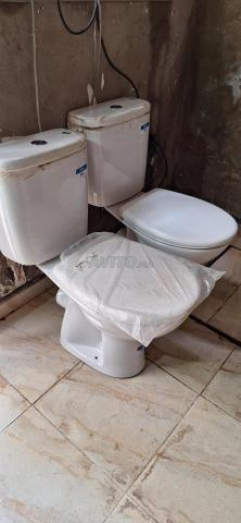 Deux WC Roca neufs - 2