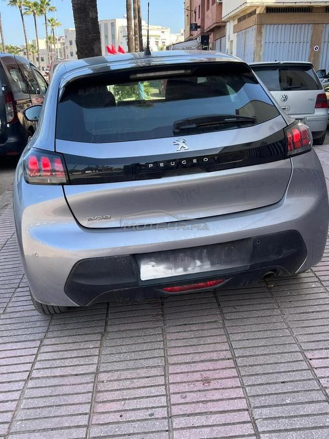 Peugeot 208 Diesel Manuelle 2023 à Casablanca