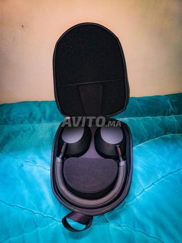 Casque Sony WH-1000XM5 Noir - 2