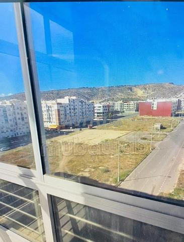 Appartement vide avec piscine - 2