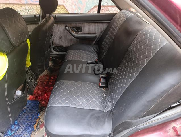 Peugeot 405 Diesel Manuelle 1989 à Salé - 2