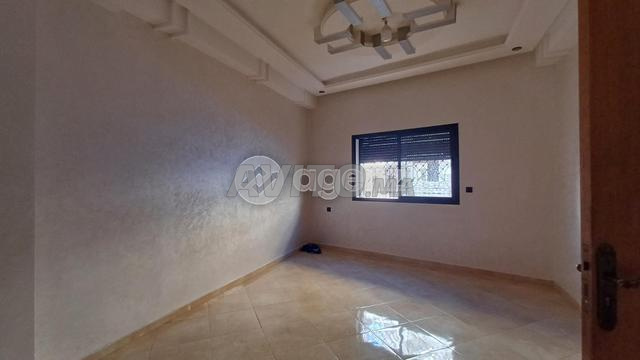 MHD-MHD-1211 - شقة للبيع في حي السلام