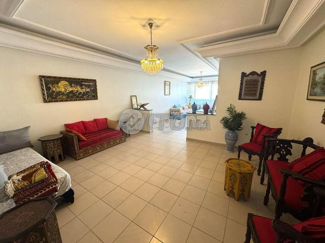 CMN-SI-1742 - Appartement à vendre à Bourgogne Est - 2