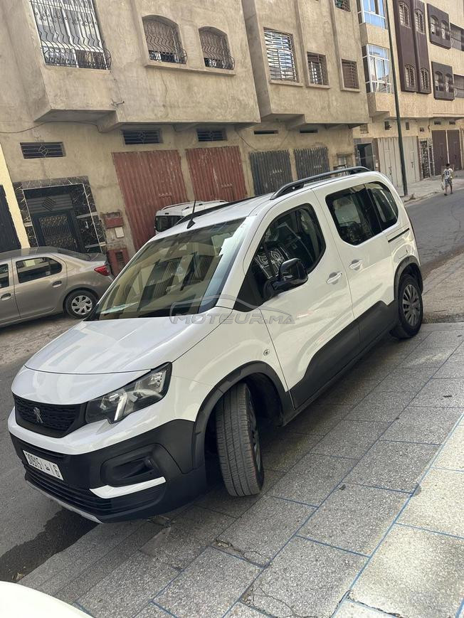 Peugeut rifter 