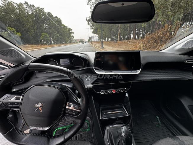 Peugeot 208 Allure tout option Fin 2020 – 1èr main