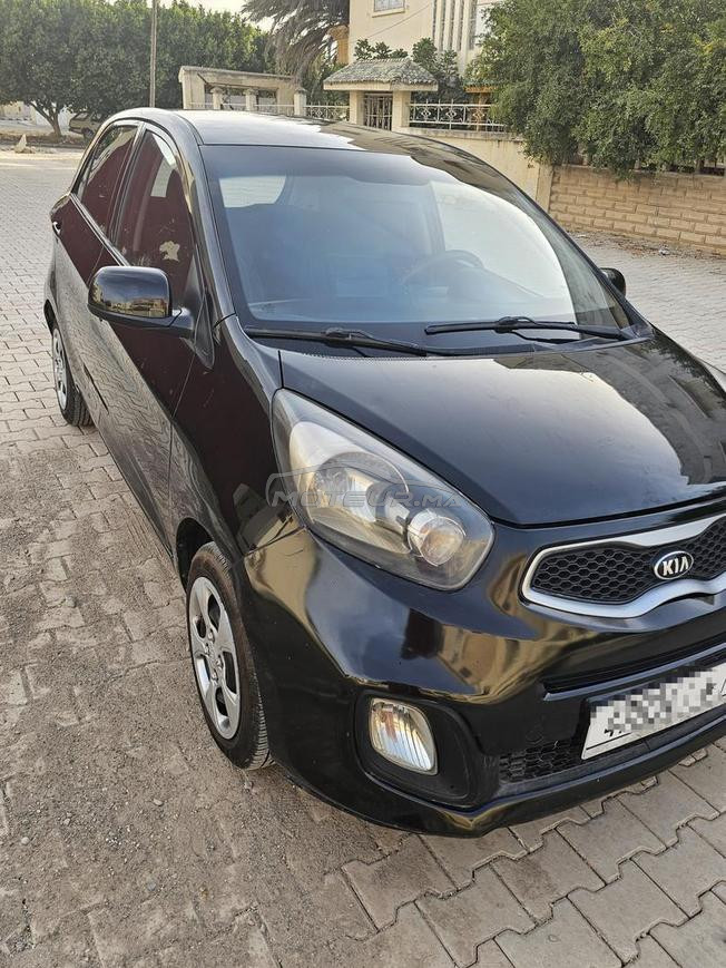 Kia Picanto Essence Manuelle 2015 à Sidi Kacem
