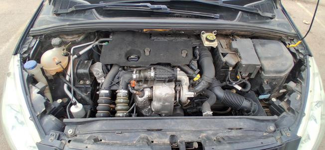 Peugeot 308 Diesel Manuelle 2011 à Agadir