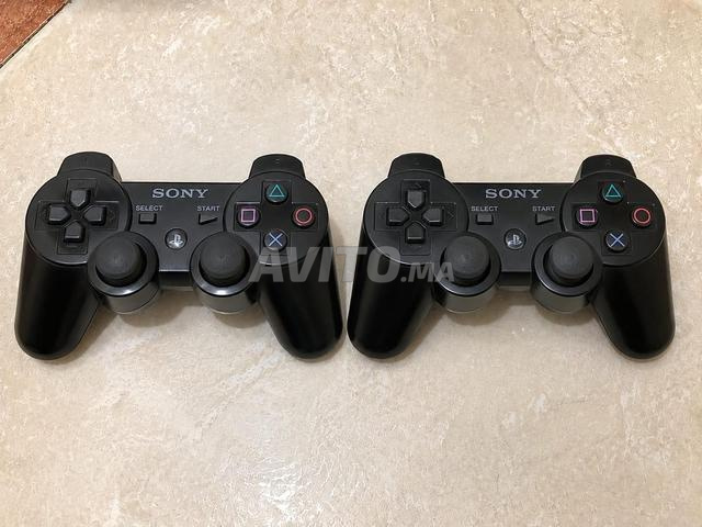 2 manettes PS3 PS2. 2 manettes avec - 2
