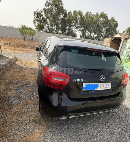 مرسيدس بنز فئة A 180 - 2