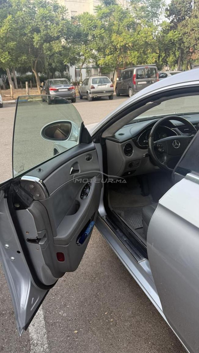 Mercedes benz CLS350 