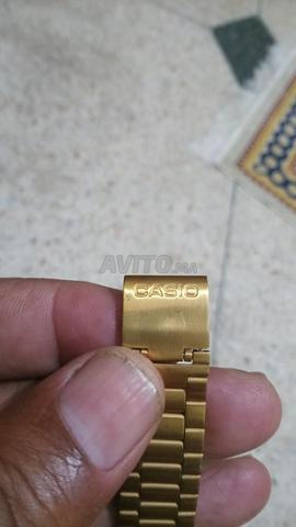 أعرض هذه الساعة الأصلية للبيع - 2