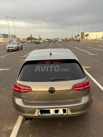 Volkswagen Golf 7 Diesel Automatique 2017 à Fès - 2