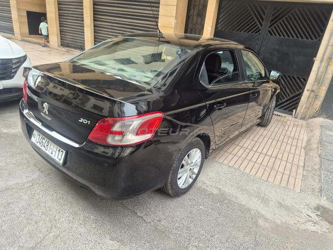 Peugeot 301 Diesel Manuelle 2013 à Casablanca