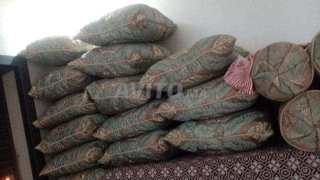 Salon marocain 6 poufs 6 bois massif incrusté lourd - 2
