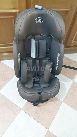 Siège auto bébé de 0 à 12 ans isofix pivotant - 2
