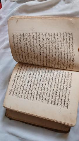 مصحف مكتوب بخط اليد - 2