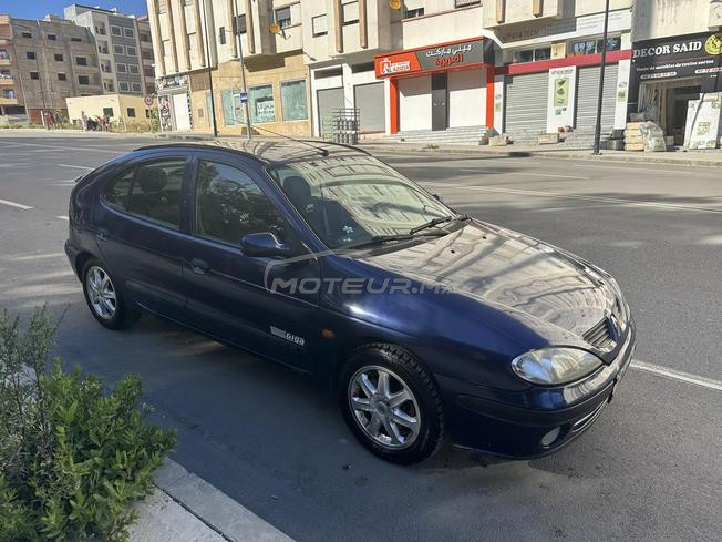 Renault Megane Diesel Manuelle 2002 à Tanger