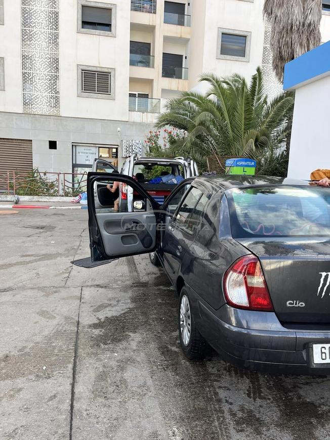 سيارة ممتازة جدا بمحرك نظيف وسليم وخفة في السياقة