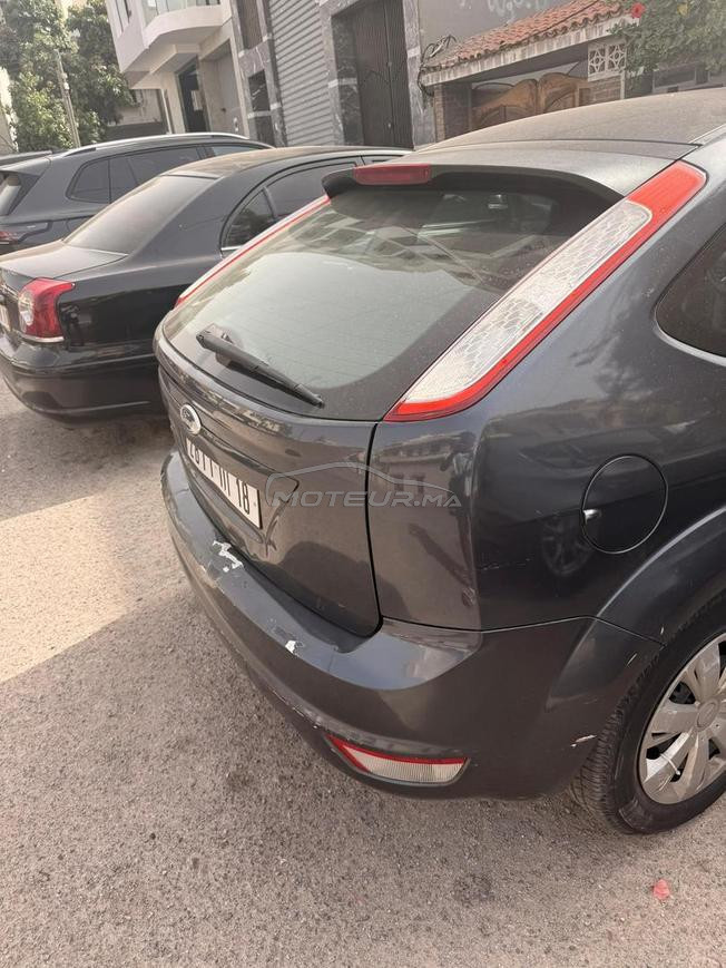 ford focus ghia