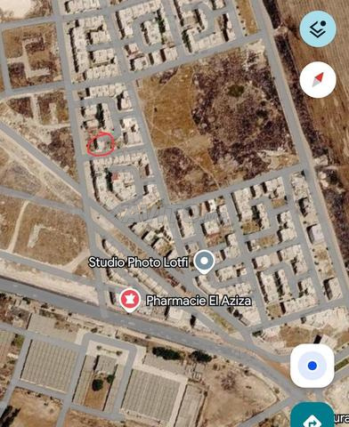 محليان تجاريان للبيع بسعر قابل للتفاوض - 2