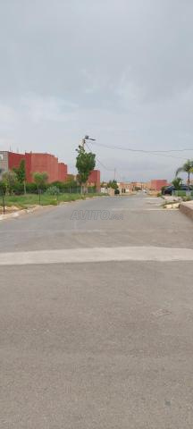 أرض في منطقة فيلا - 2
