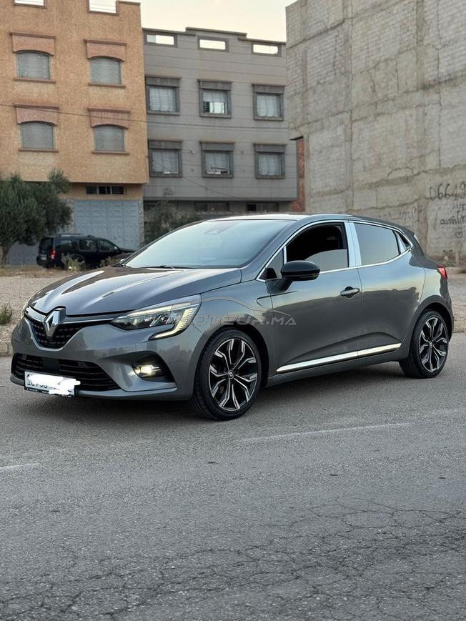 Renault Clio Diesel intence 2023 à Oujda