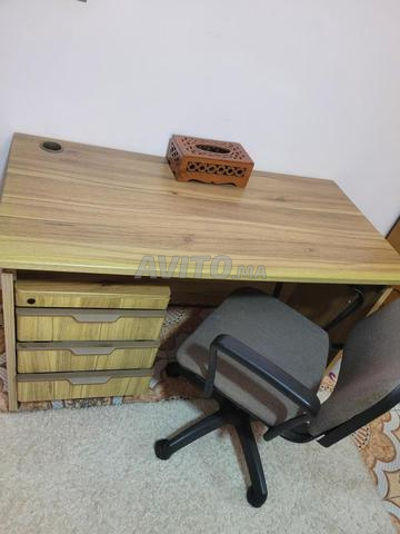 Bureau et chaise - 2