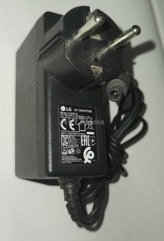 LG 19v (LCD/Moniteur/PC) - 2