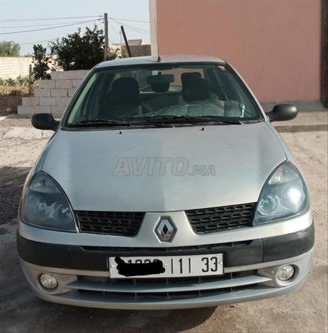 Clio 2 essence - 2