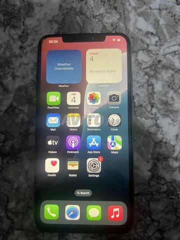 Xs Max 64 جيجا بحالة جيدة