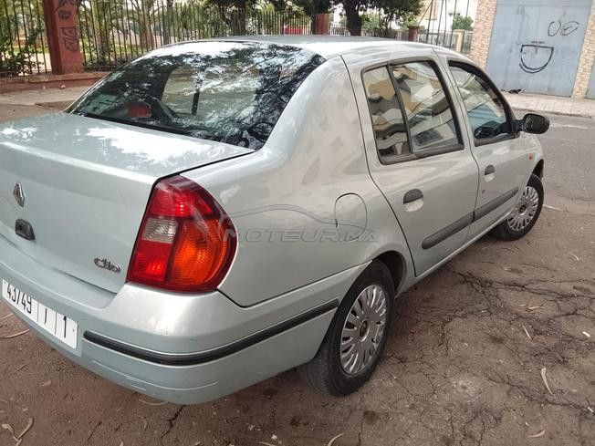voiture très bonne etat a vendre 