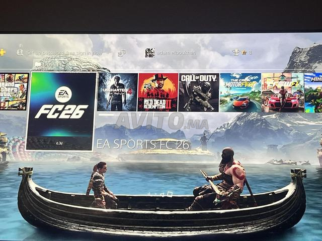 PS4 Pro en ligne avec un compte en ligne - 2