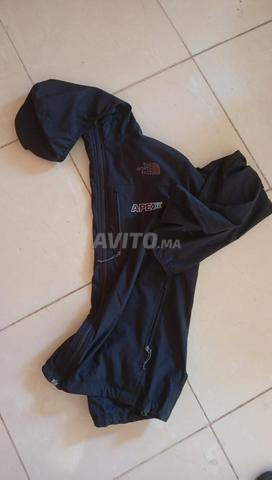 VESTE THE NORTH FACE NOIRE - ORIGINALE - 2