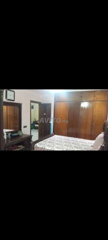 App 123m quartier des hôpitaux à vendre