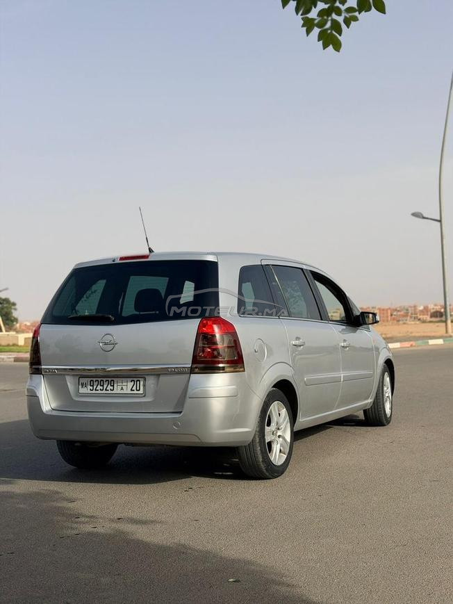 Opel Zafira Diesel Manuelle 2009 à Guercif