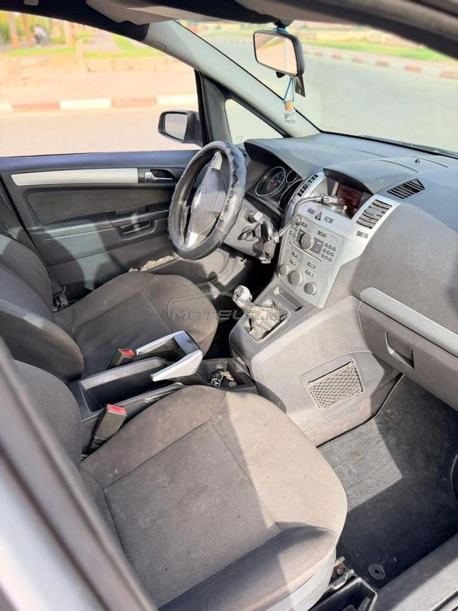 Opel Zafira Diesel Manuelle 2009 à Guercif