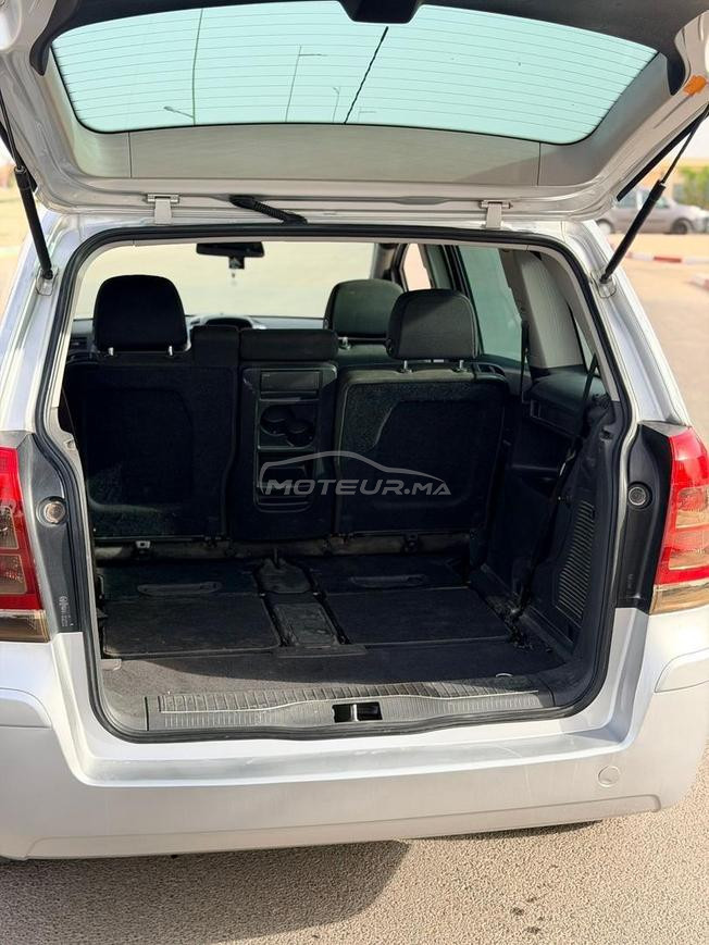 Opel Zafira Diesel Manuelle 2009 à Guercif