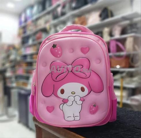 حقيبة ظهر مدرسية بتصميم ثلاثي الأبعاد 🍭، سعة كبيرة ✨ - 2